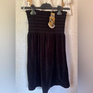 Vintage but unbelievably NWT juicy Couture velour strapless dress
size M
SF/PF